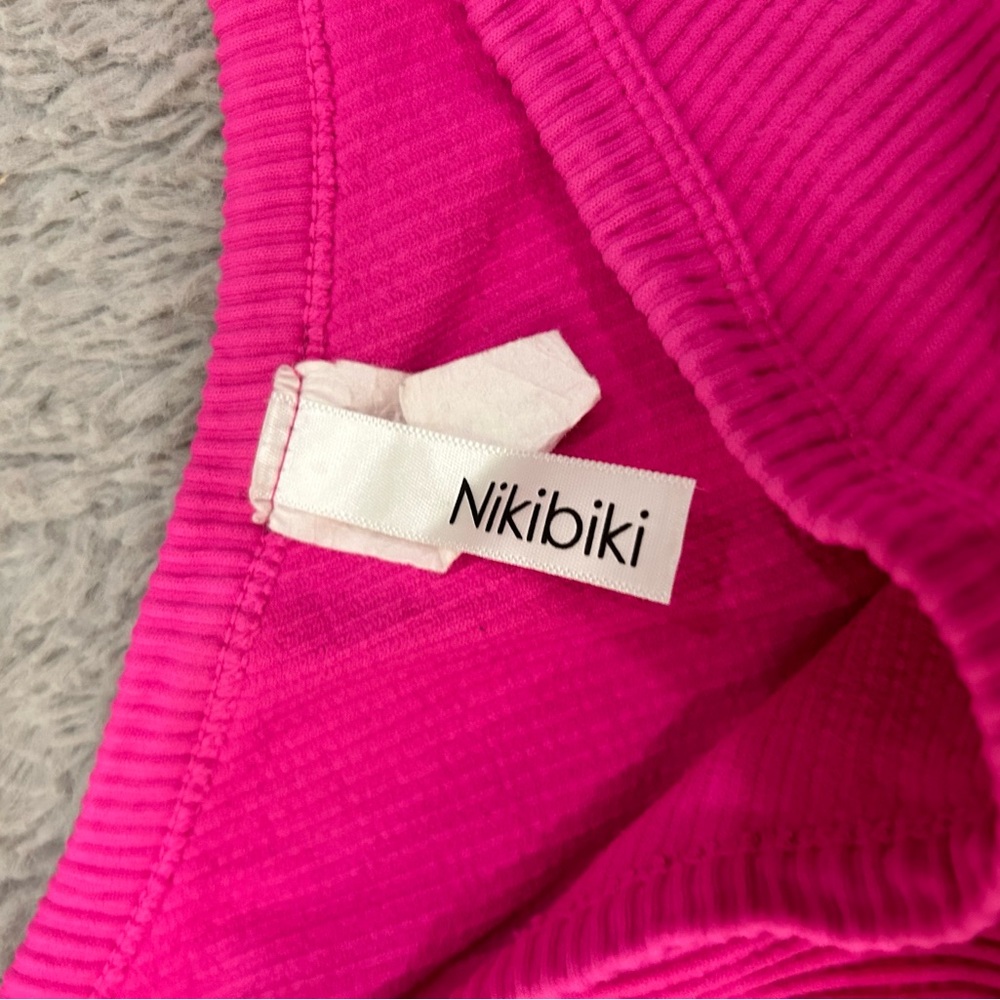 Pink Ribbed Cropped Tank Top - Picture 2 of 2